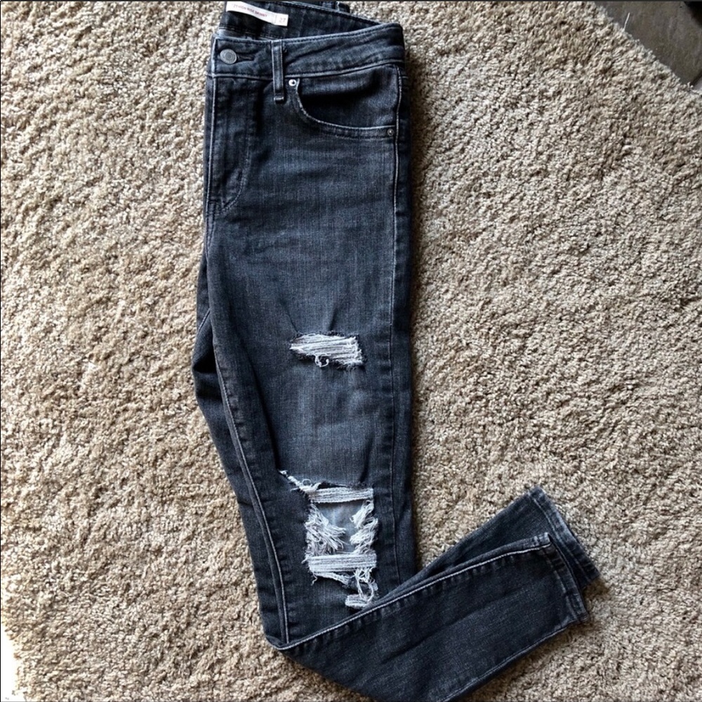 LEVIS SIZE 27 High-Waisted Destroyed Denim